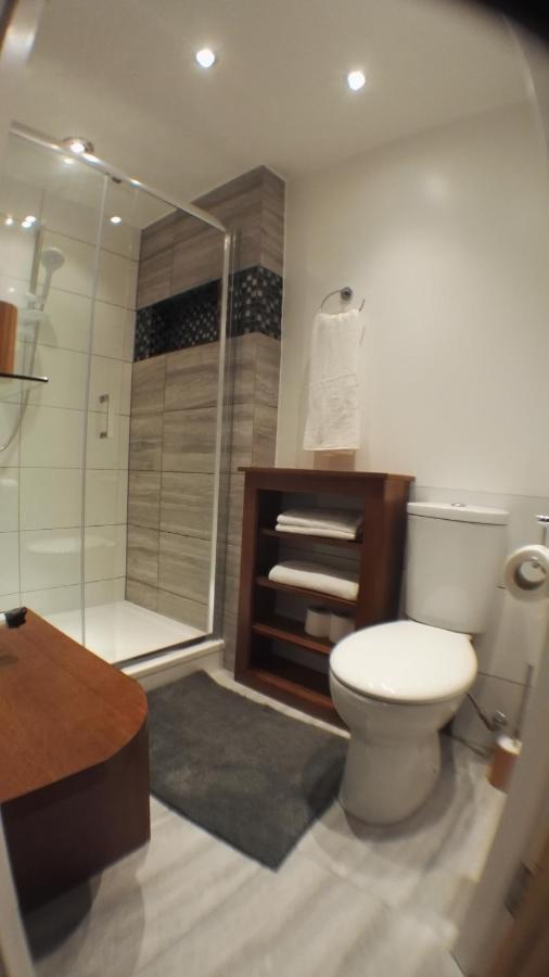 Large Garden Flat Near Marine Lake Weston-super-Mare Room photo